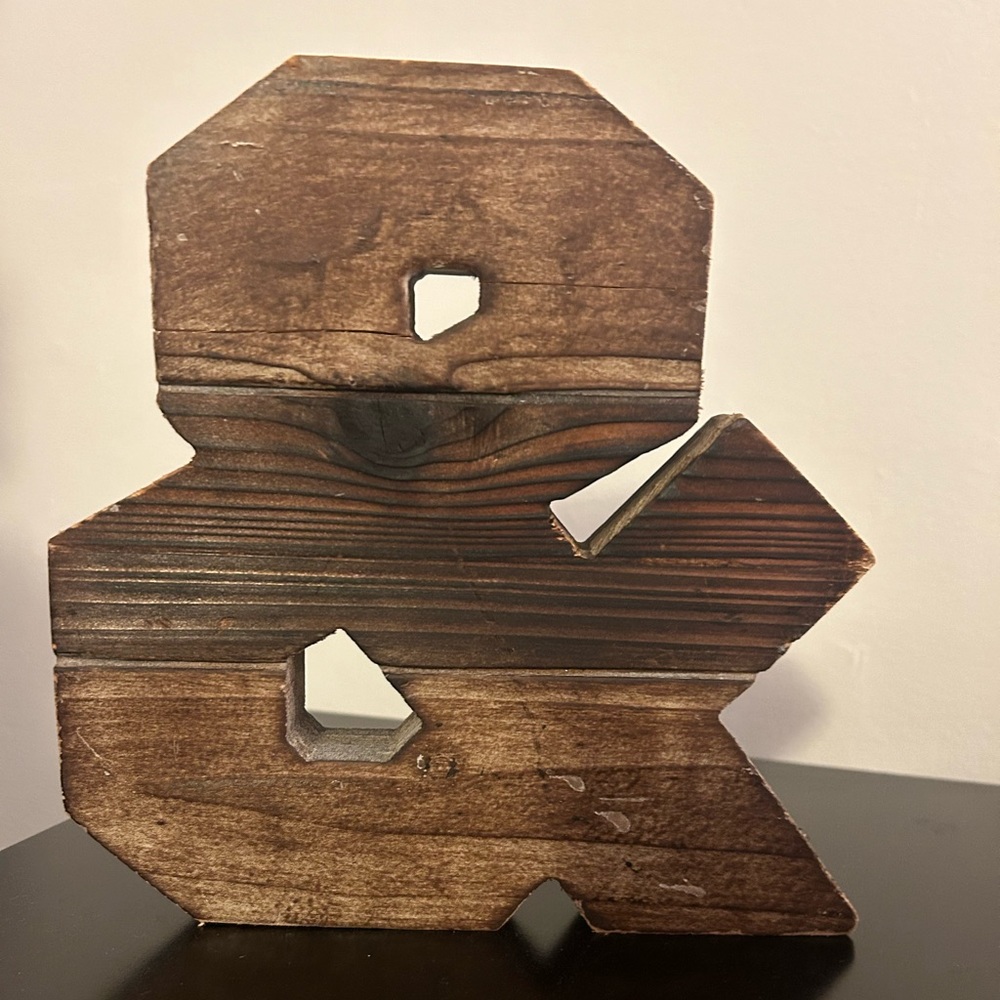 & symbol decor